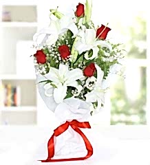 Gül ve Lilyum Buketi